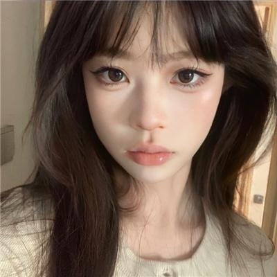 女挽狂澜 海报